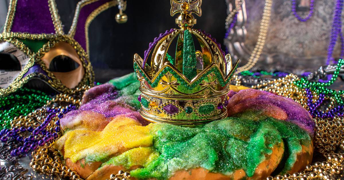 See How These Unique King Cakes are Made The Louisiana Weekend